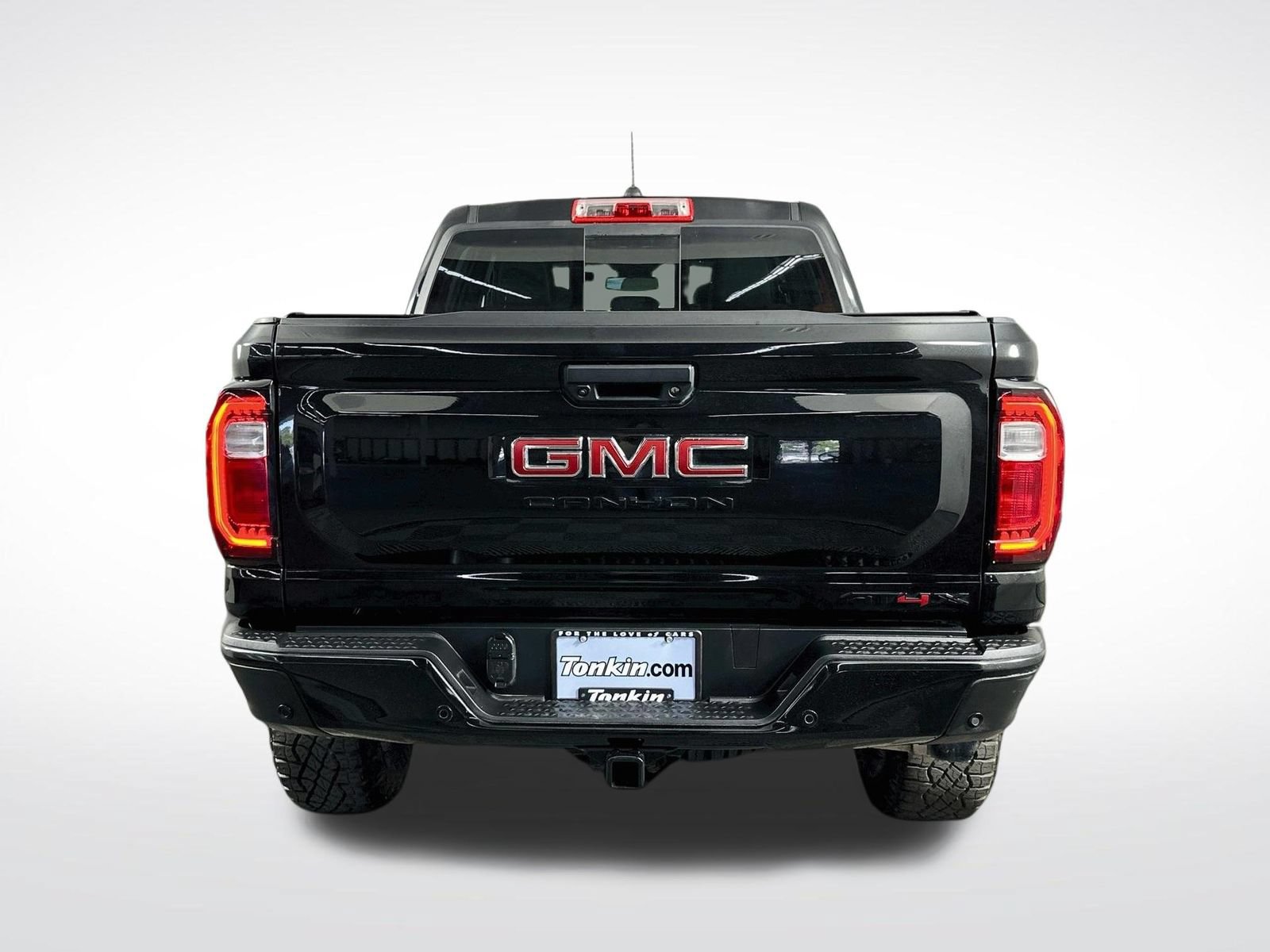 Used 2023 GMC Canyon AT4X AWD/4WD image 7