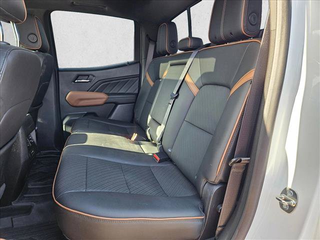 Used 2023 GMC Canyon AT4 w/ AT4 Premium Package AWD/4WD image 19