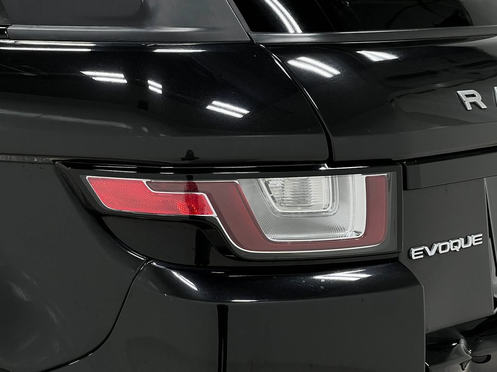 Used 2017 Land Rover Range Rover Evoque SE Premium AWD/4WD image 34