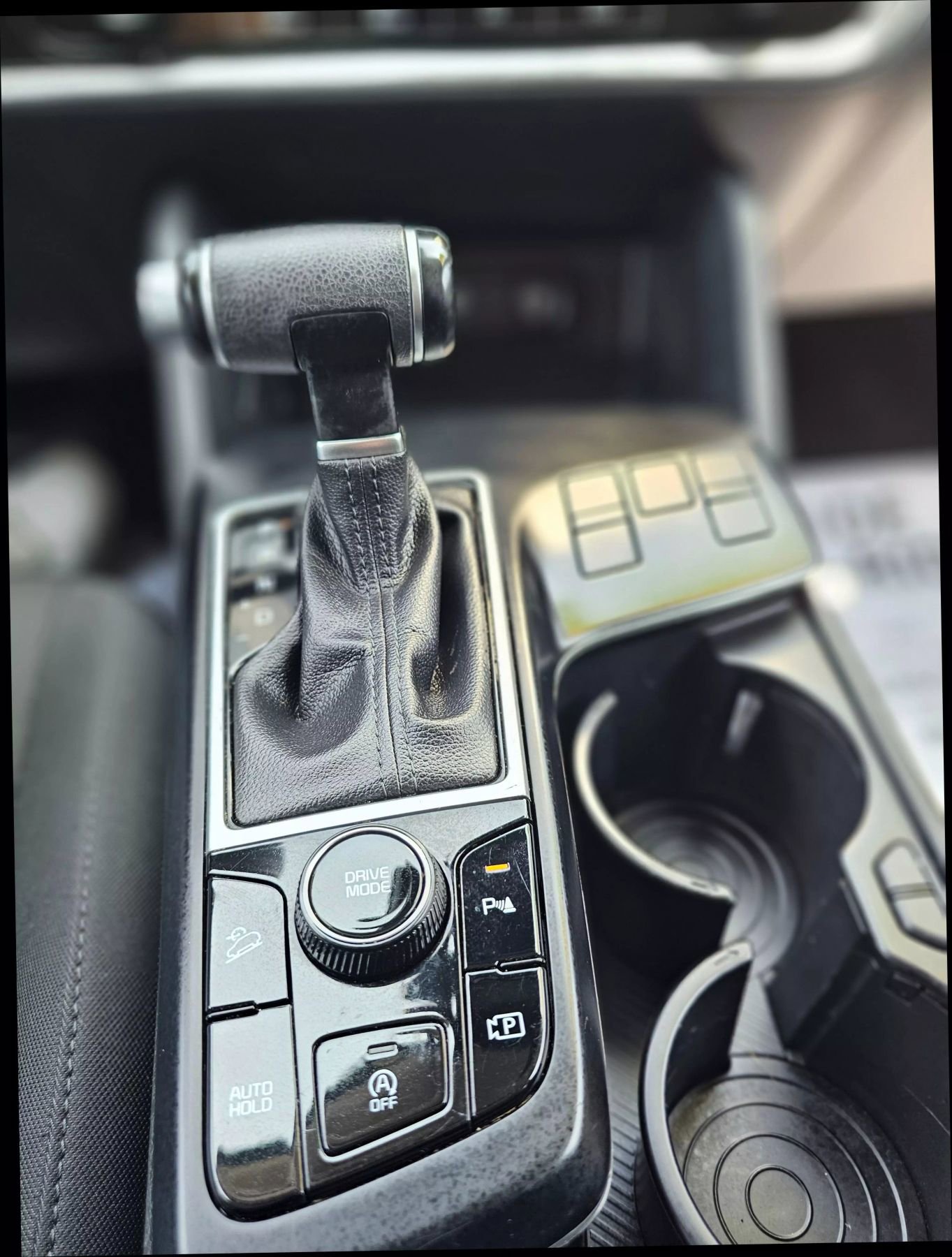 Used 2023 Kia Sportage LX image 23