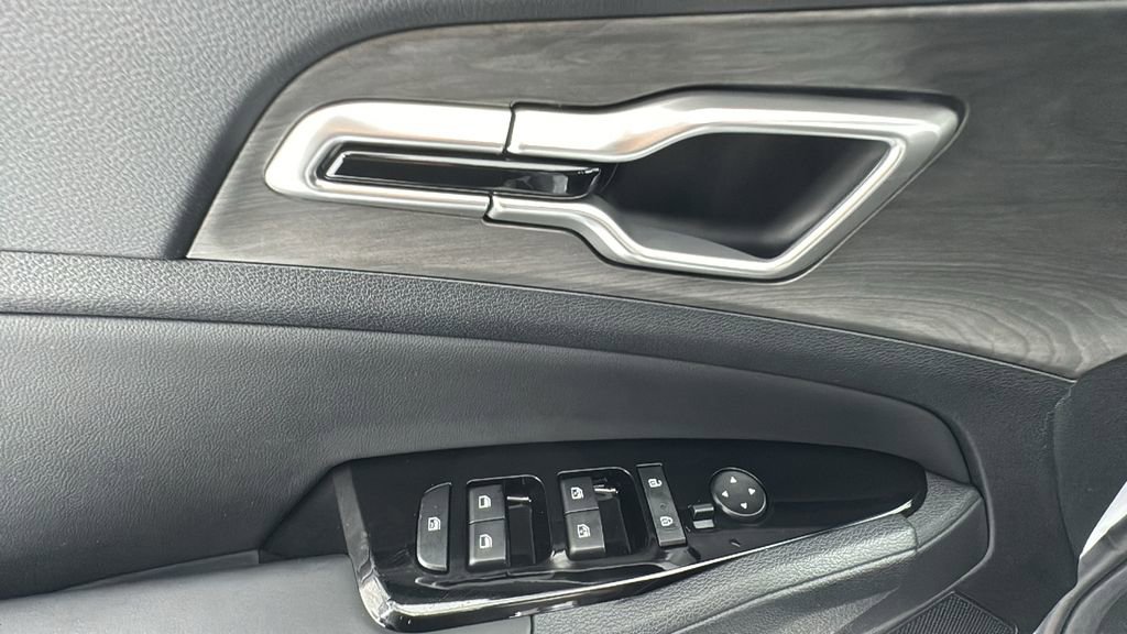 Used 2025 Kia Sportage X-Line image 19