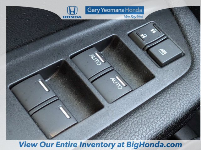 Used 2021 Honda Pilot Touring image 29