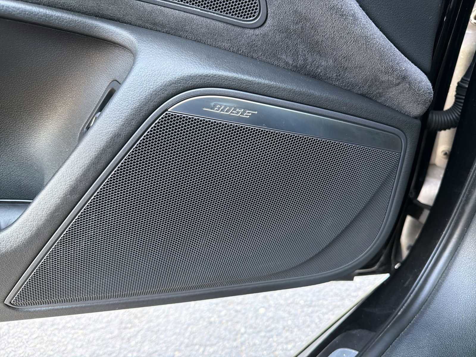 Used 2016 Audi S6 Prestige w/ Prestige Package image 29