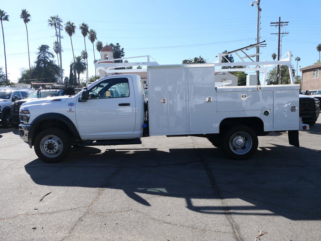 New 2026 RAM 5500 Tradesman w/ Chrome Appearance Group image 7