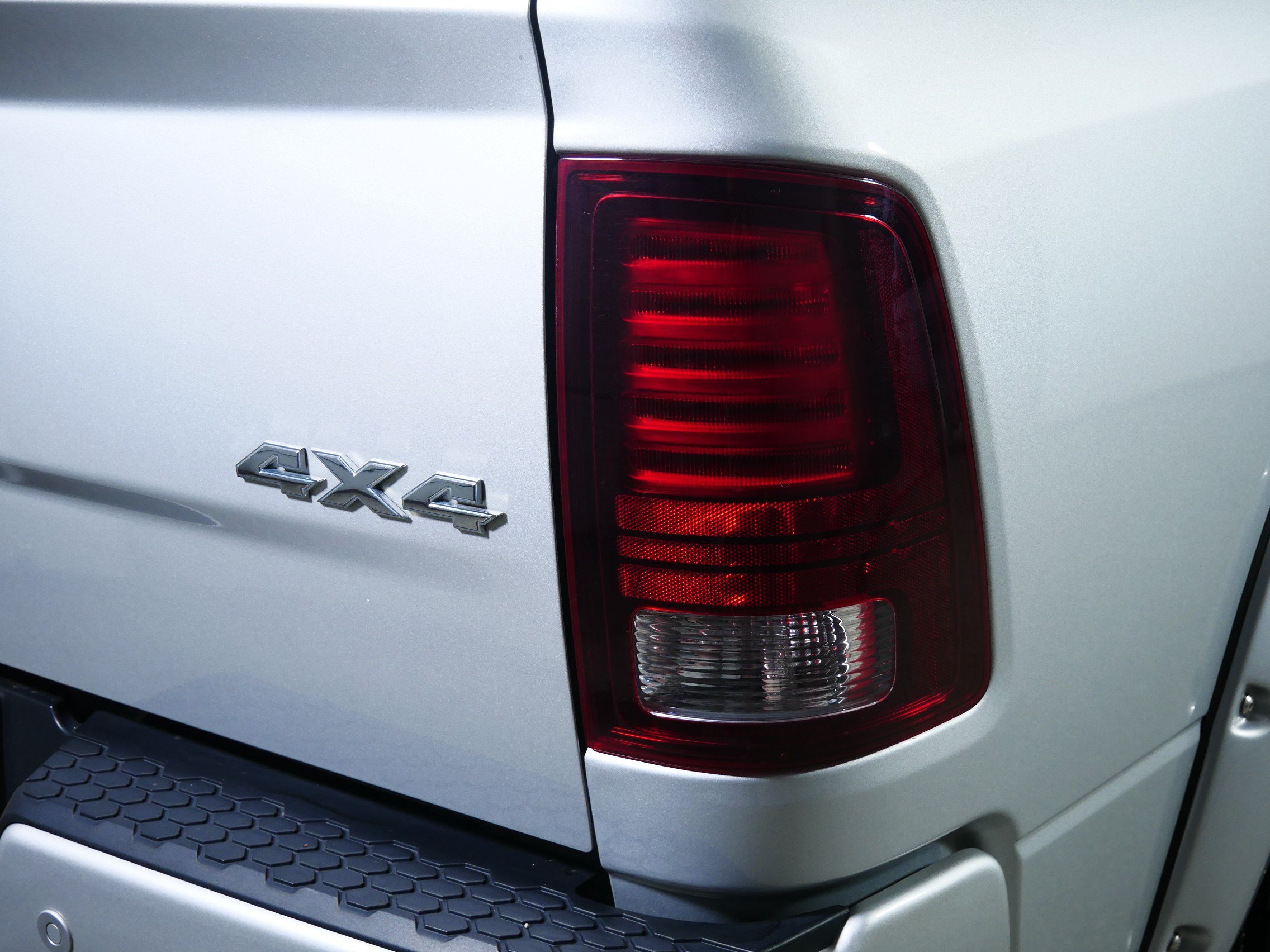 Used 2014 RAM 1500 Sport w/ Convenience Group AWD/4WD image 17