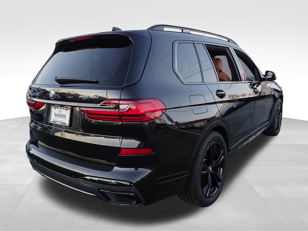 Used 2022 BMW X7 xDrive40i w/ M Sport Package image 8