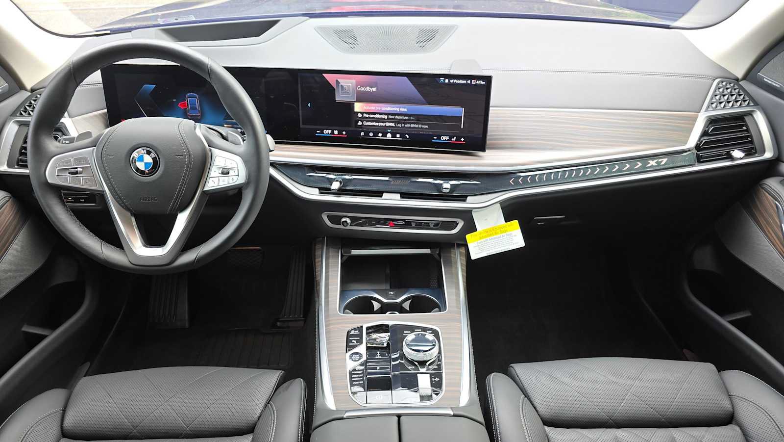 Used 2025 BMW X7 xDrive40i w/ Premium Package AWD/4WD image 19