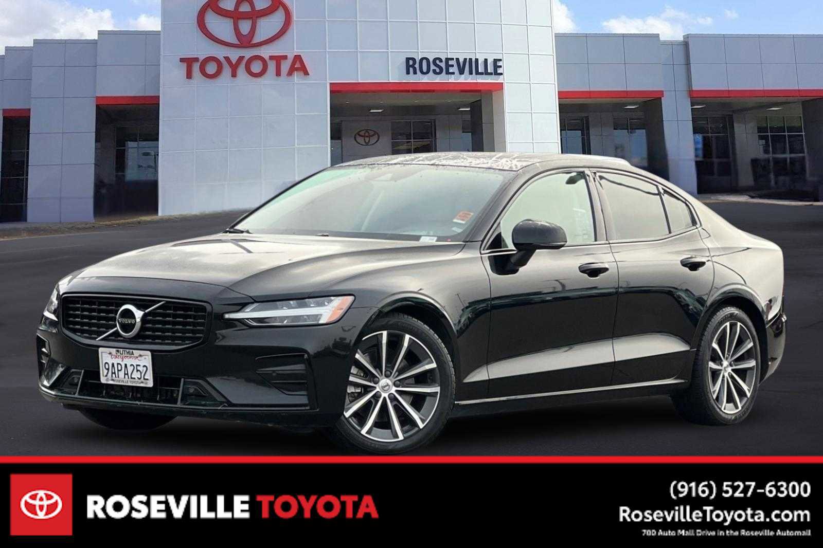 Used 2022 Volvo S60 B5 Momentum