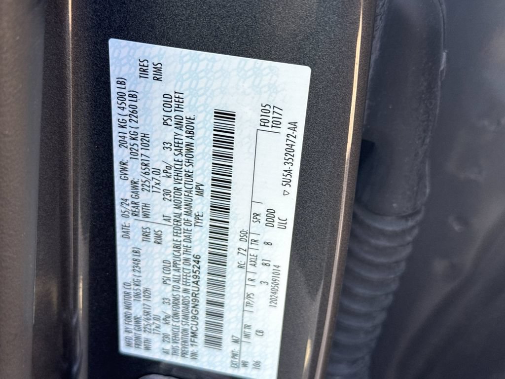 Used 2024 Ford Escape Active AWD/4WD image 30