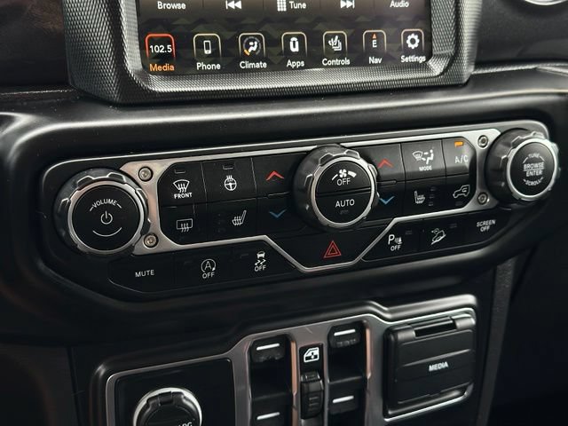 Used 2021 Jeep Wrangler Unlimited Sahara AWD/4WD image 14