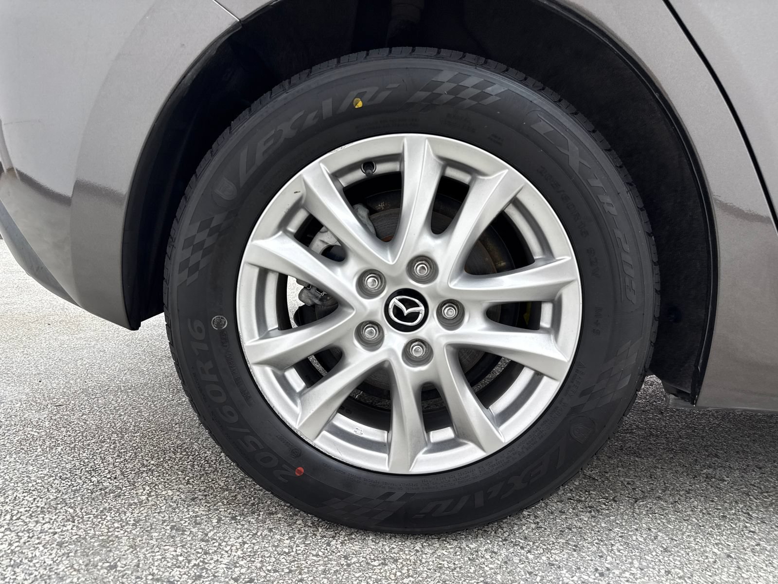 Used 2016 MAZDA MAZDA3 i Touring FWD image 46