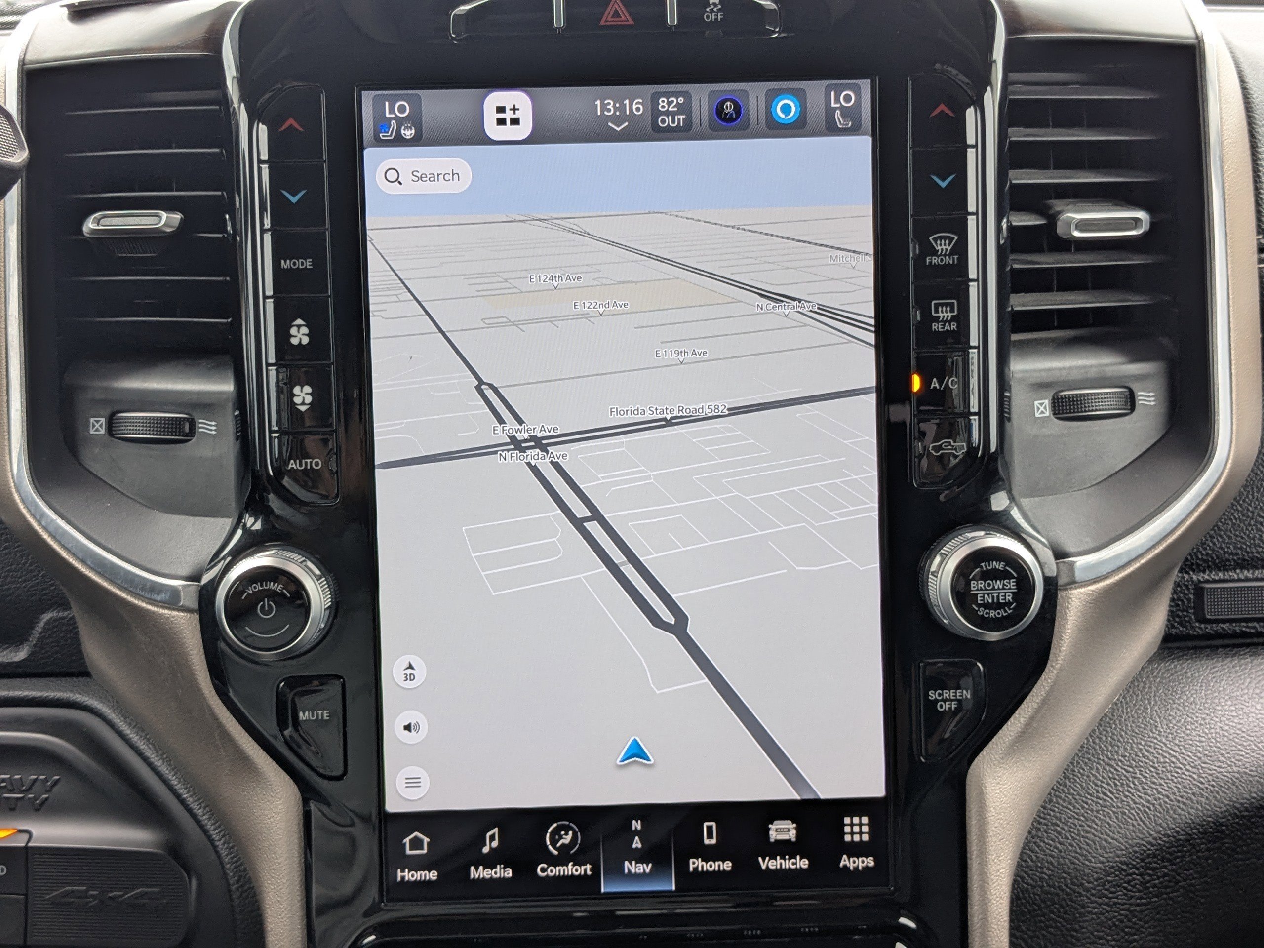 Used 2024 RAM 2500 Laramie image 22