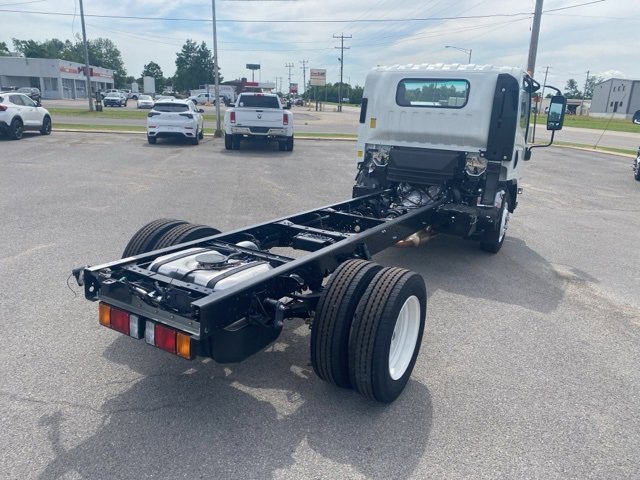 New 2024 Chevrolet Low Cab Forward image 5