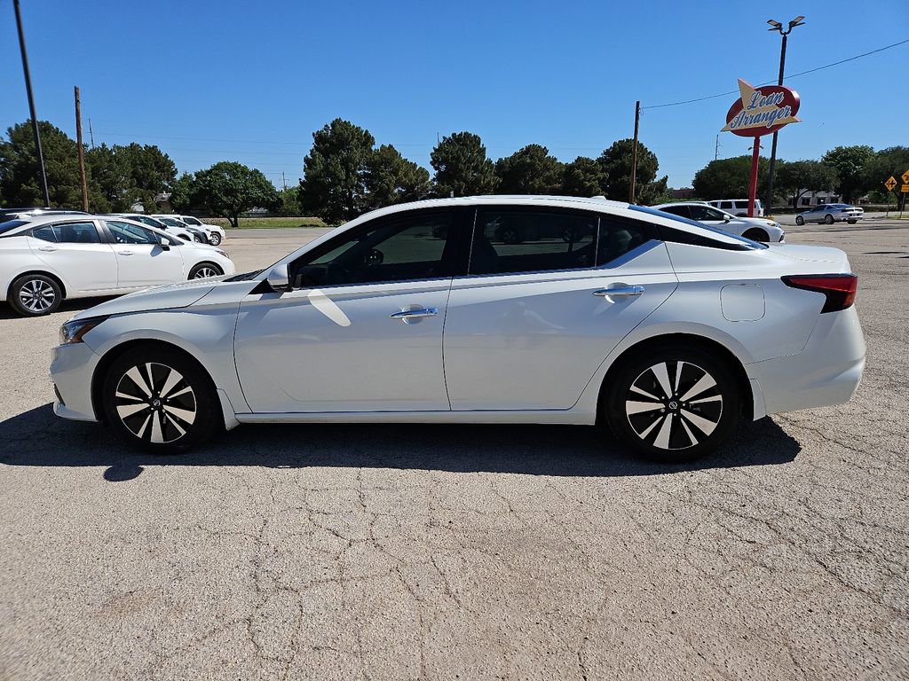 Used 2022 Nissan Altima 2.5 SL FWD image 6