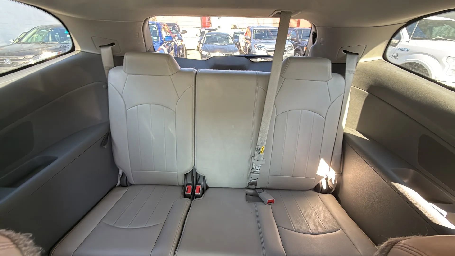 Used 2016 Chevrolet Traverse LTZ image 28