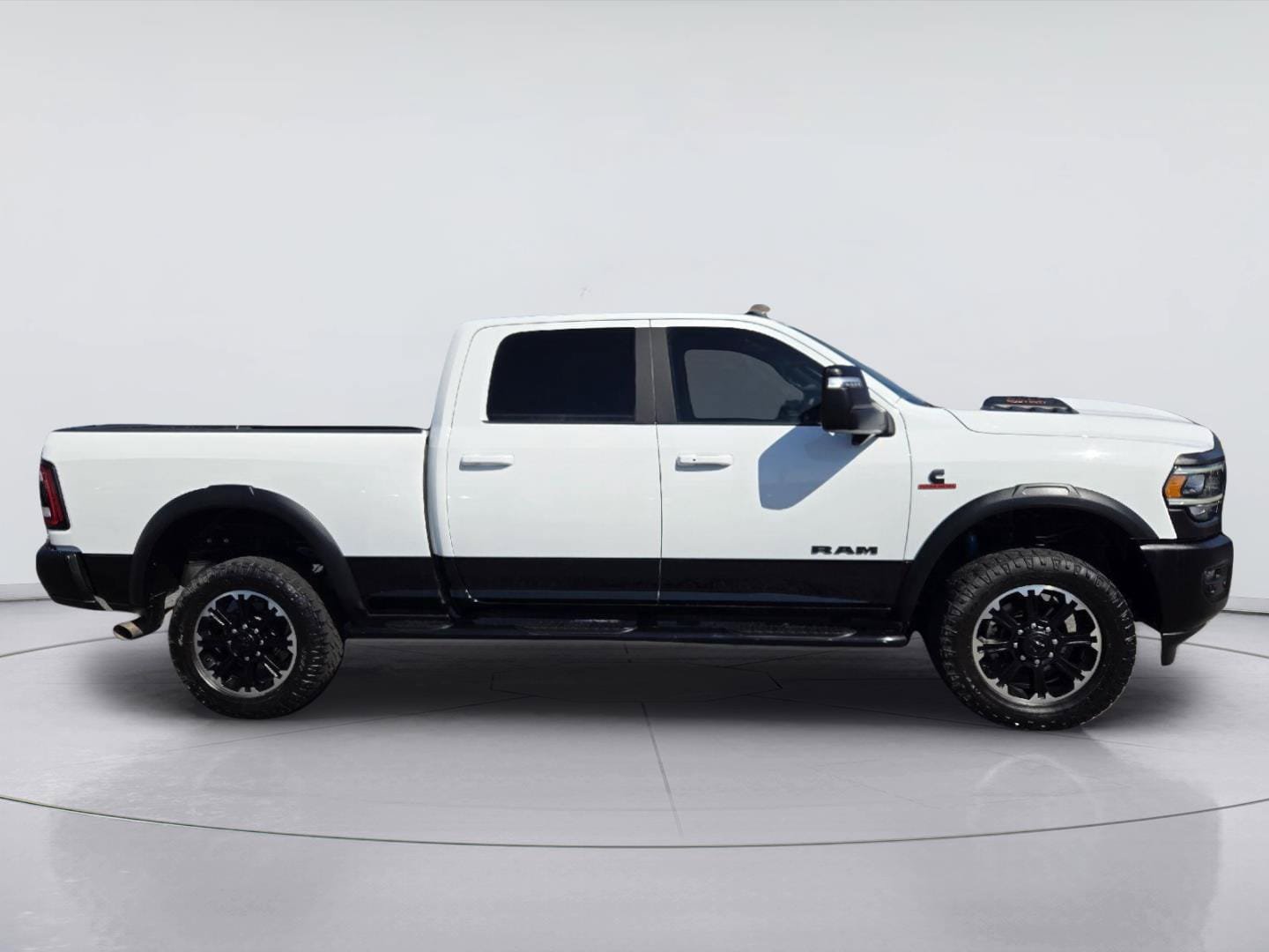 Used 2024 RAM 2500 Rebel w/ Safety Group AWD/4WD image 4
