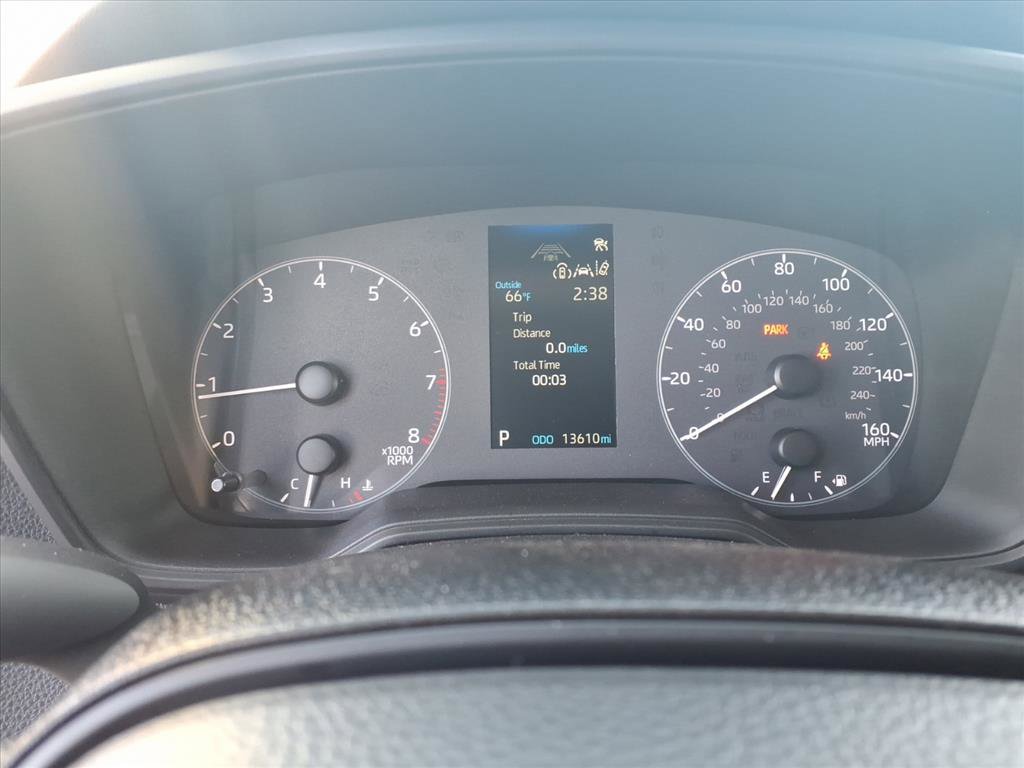 Used 2025 Toyota Corolla LE image 4