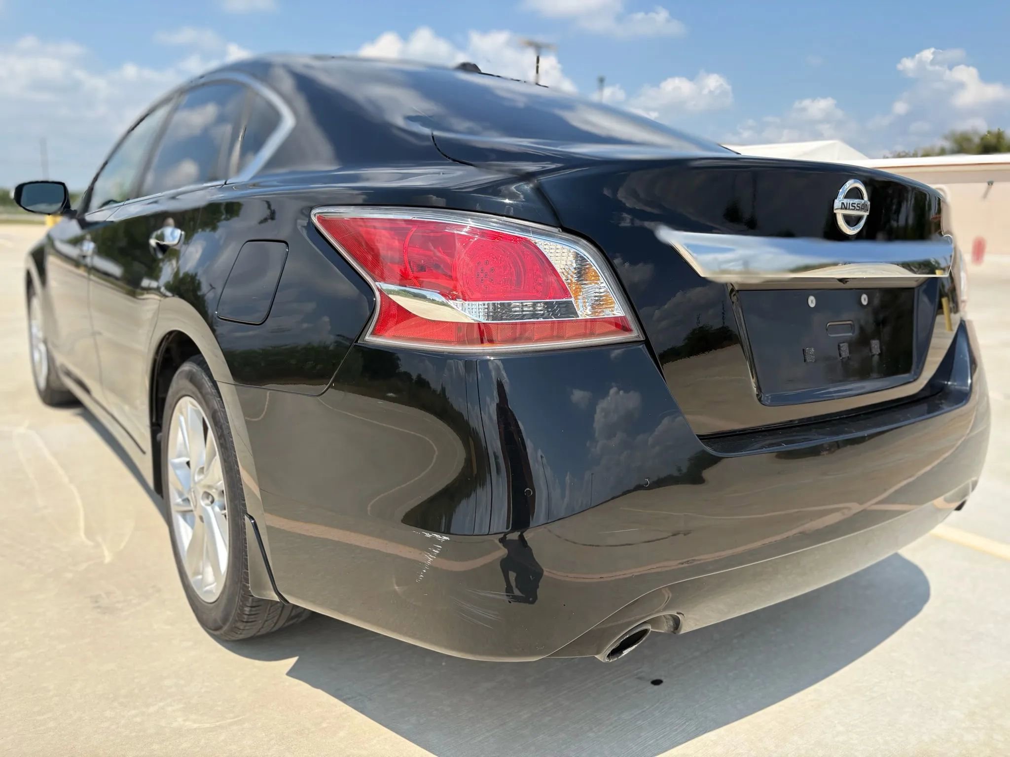 Used 2015 Nissan Altima 2.5 SL w/ Technology Package image 7