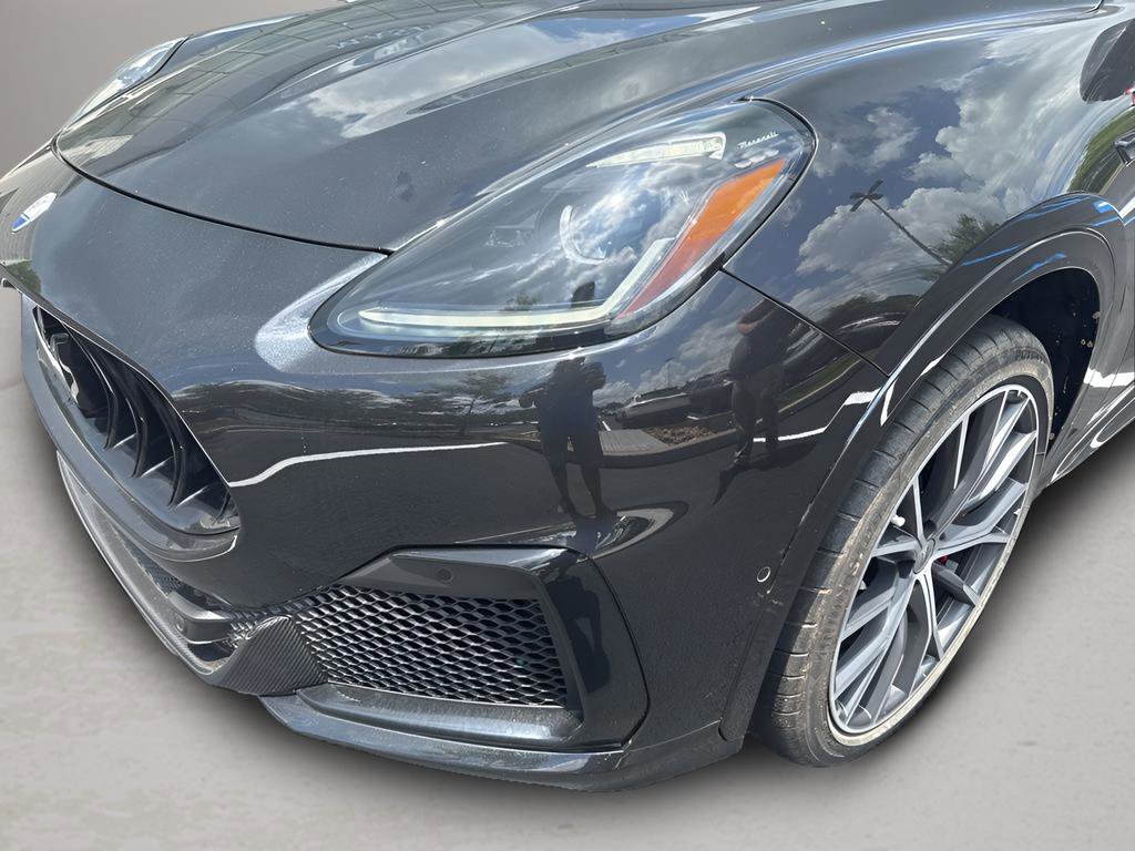 New 2025 Maserati Grecale Trofeo image 9