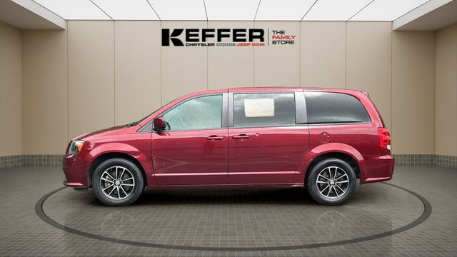 Used 2019 Dodge Grand Caravan GT FWD image 2