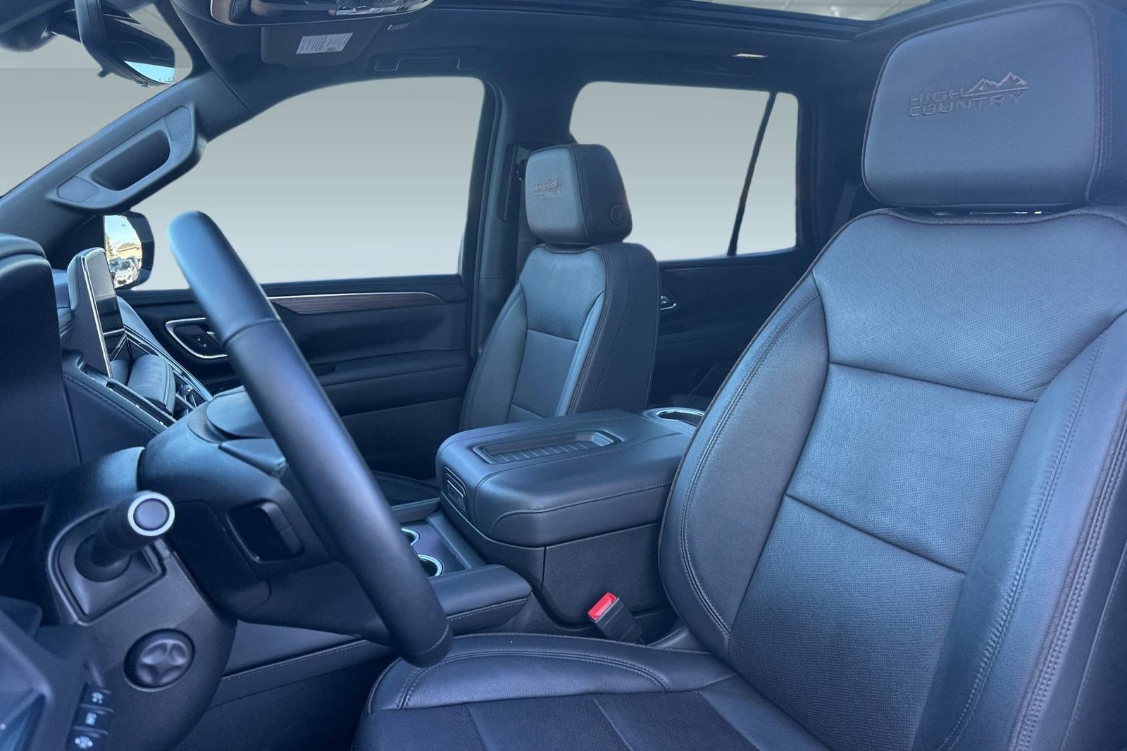 Used 2023 Chevrolet Tahoe High Country image 21