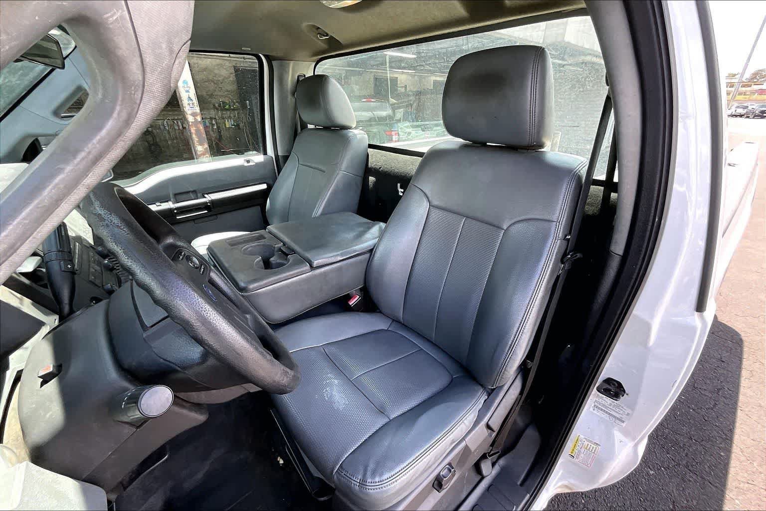 Used 2015 Ford F250 XL w/ Power Equipment Group RWD image 29