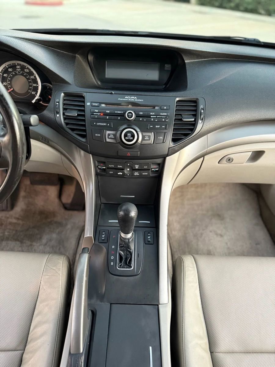 Used 2010 Acura TSX Sedan image 29