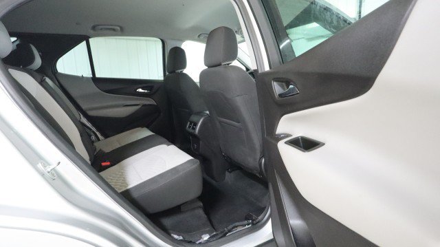 Used 2018 Chevrolet Equinox LS FWD image 11