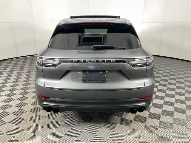 Used 2020 Porsche Cayenne E-Hybrid image 5