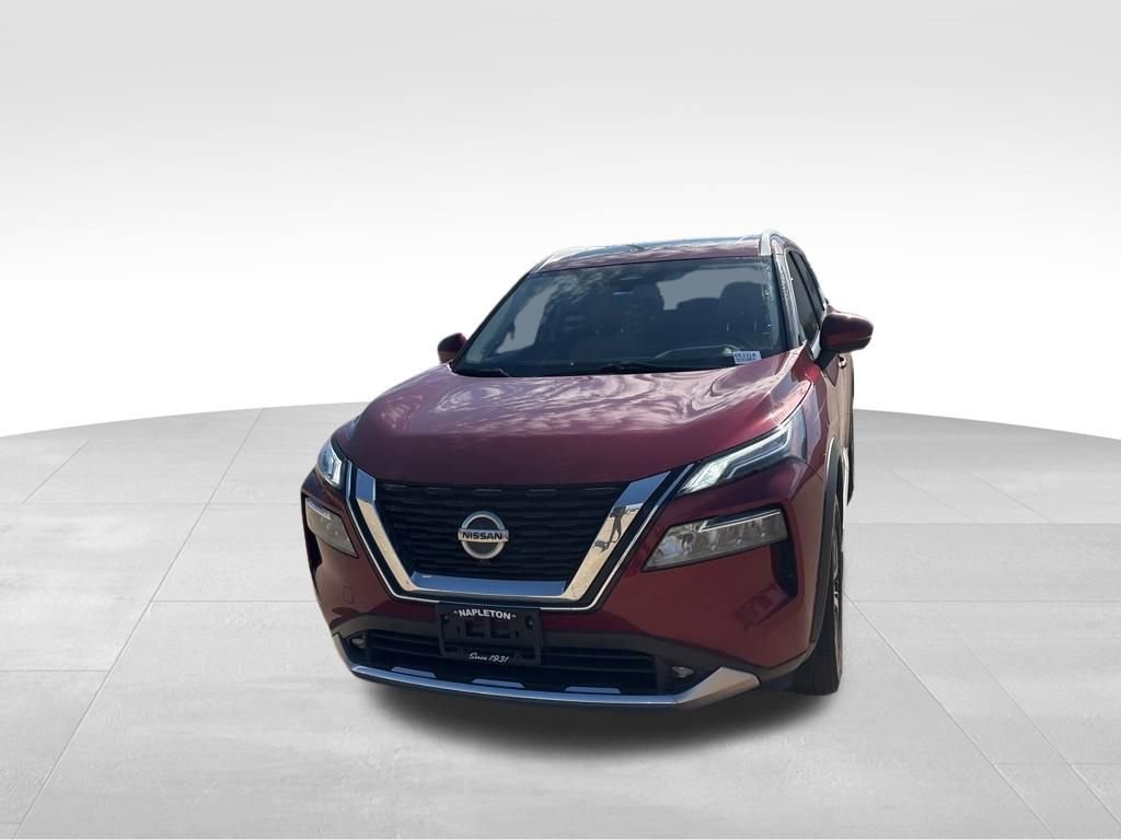 Used 2021 Nissan Rogue Platinum image 9