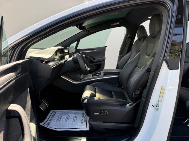 Used 2022 Tesla Model X Plaid AWD/4WD image 11
