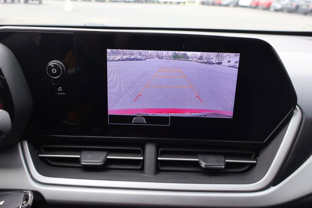 Used 2024 Chevrolet Trax RS w/ Driver Confidence Package FWD image 15