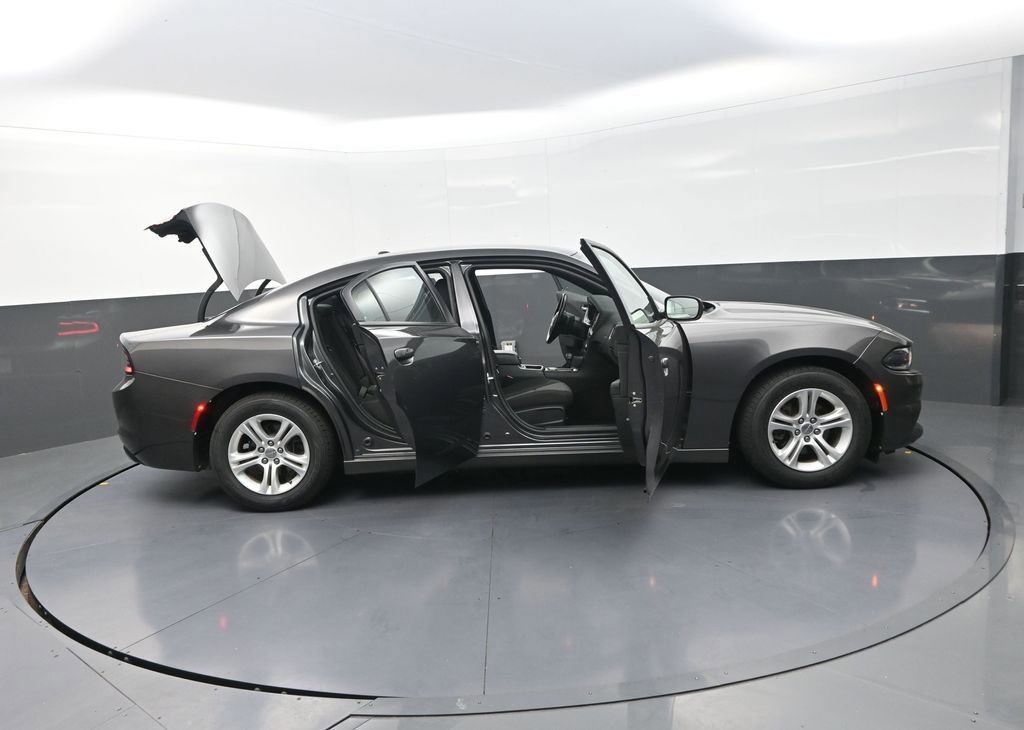 Used 2020 Dodge Charger SXT image 38
