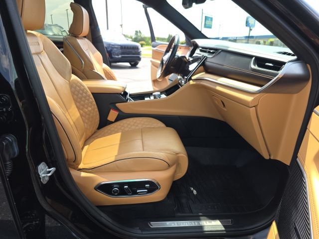 Used 2021 Jeep Grand Cherokee L Summit AWD/4WD image 51