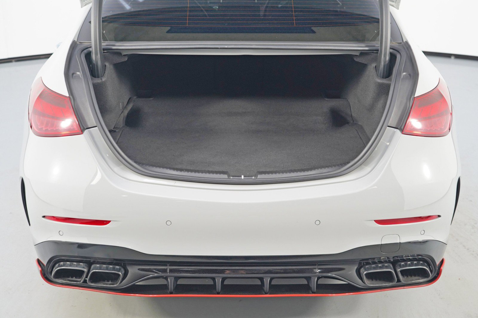 Used 2024 Mercedes-Benz C 63 AMG S image 10