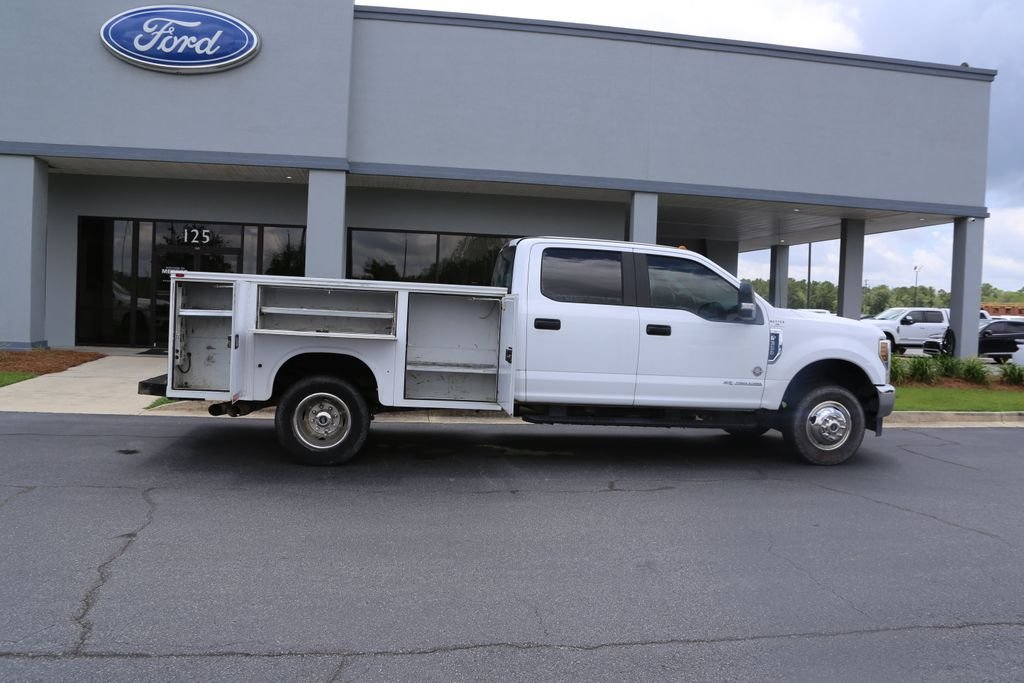 Used 2018 Ford F350 XL w/ Power Equipment Group AWD/4WD image 8