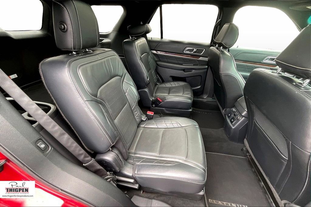 Used 2016 Ford Explorer Platinum image 26