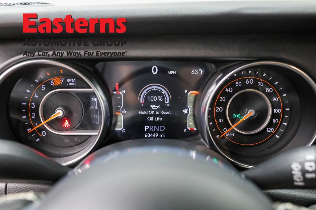 Used 2019 Jeep Wrangler Unlimited Sahara w/ Cold Weather Group image 18