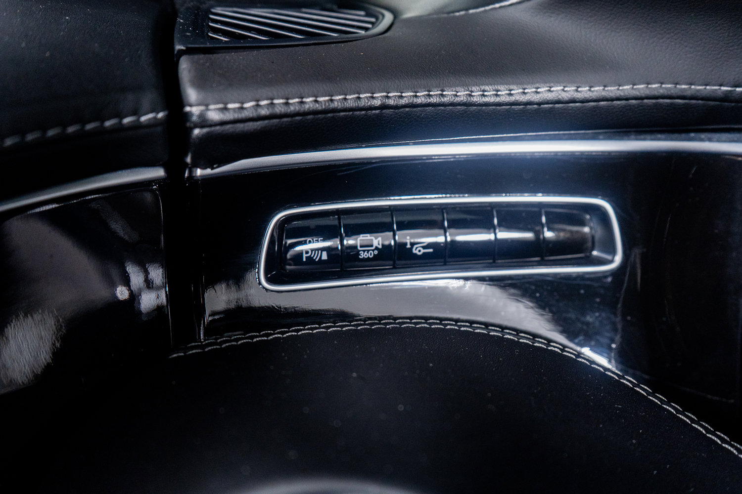 Used 2017 Mercedes-Benz S 550 Cabriolet image 44