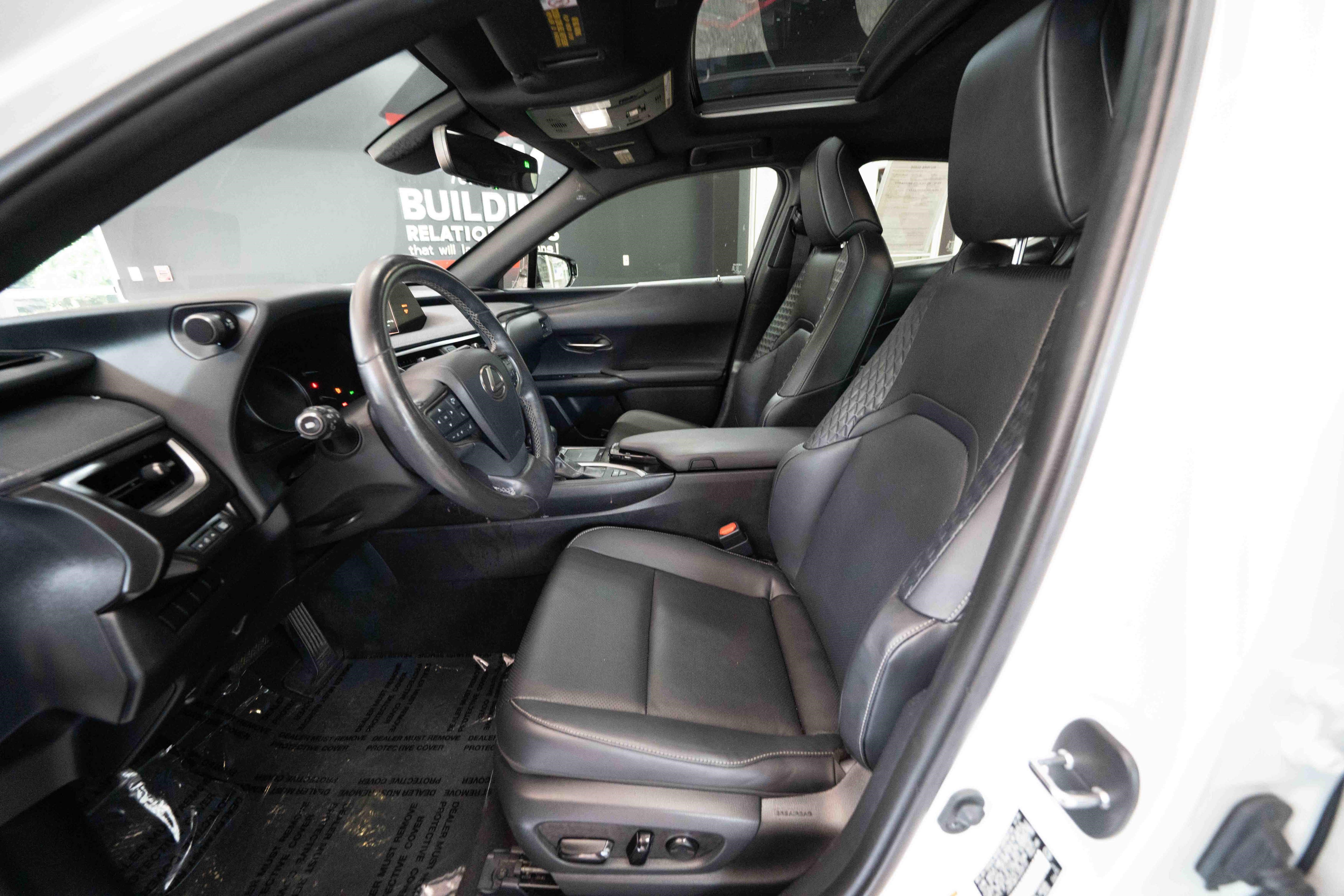 Used 2020 Lexus UX 250h w/ Premium Package AWD/4WD image 9