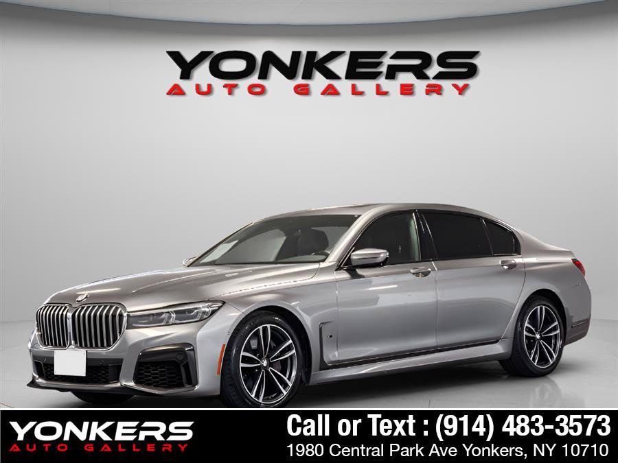 Used 2020 BMW 740i w/ M Sport Package RWD image 2