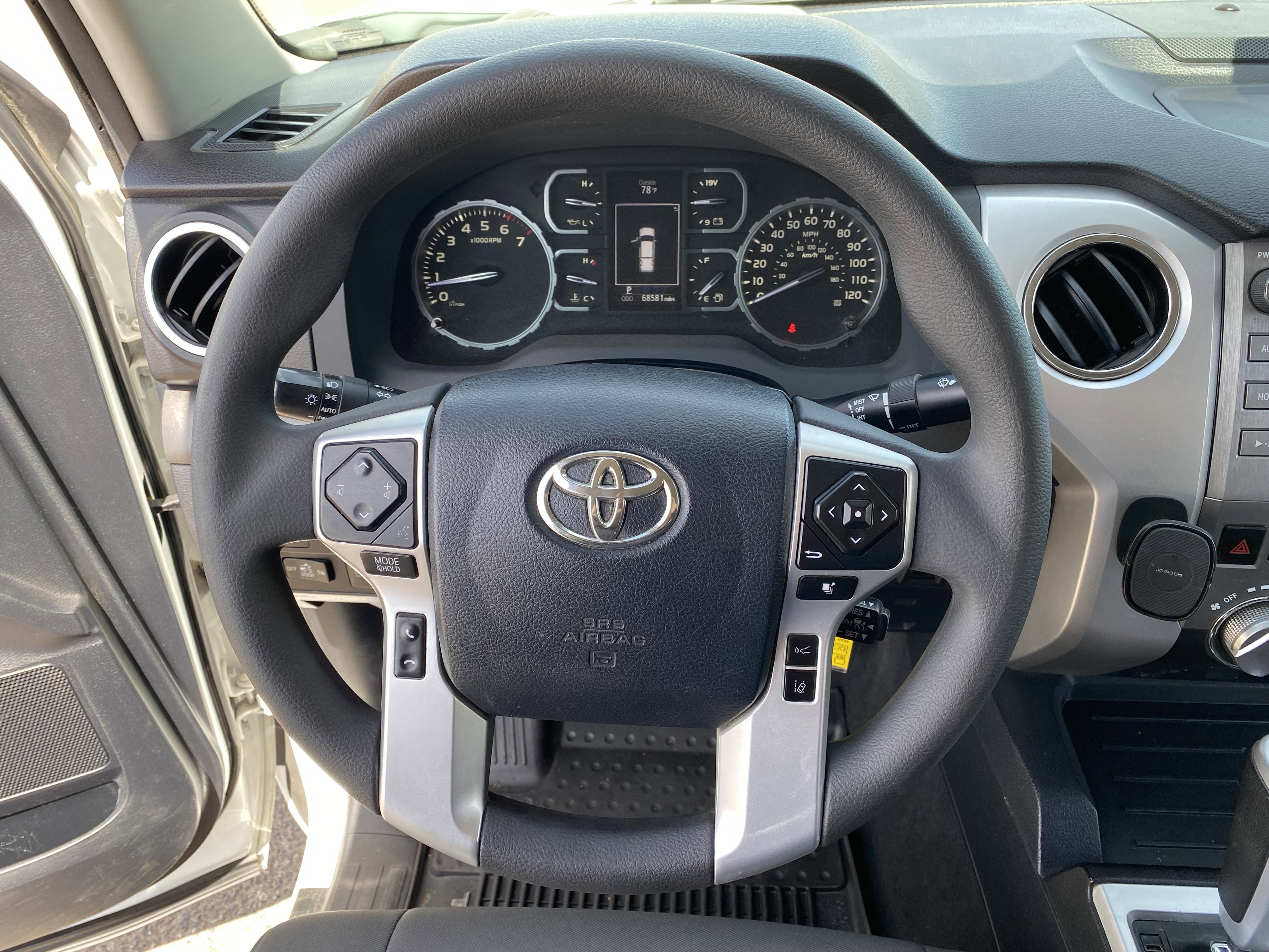 Used 2019 Toyota Tundra SR5 w/ SR5 Upgrade Package RWD image 25