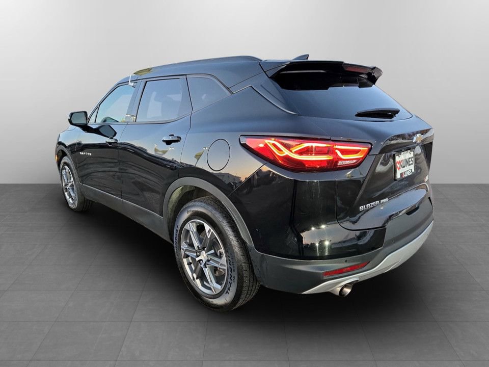 Used 2024 Chevrolet Blazer LT image 9