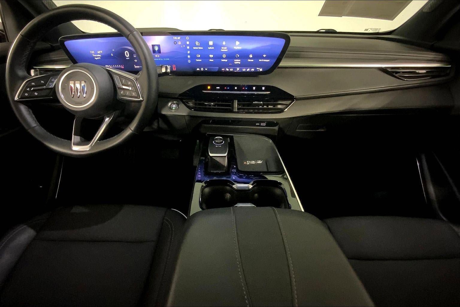 Used 2025 Buick Enclave Preferred FWD image 15