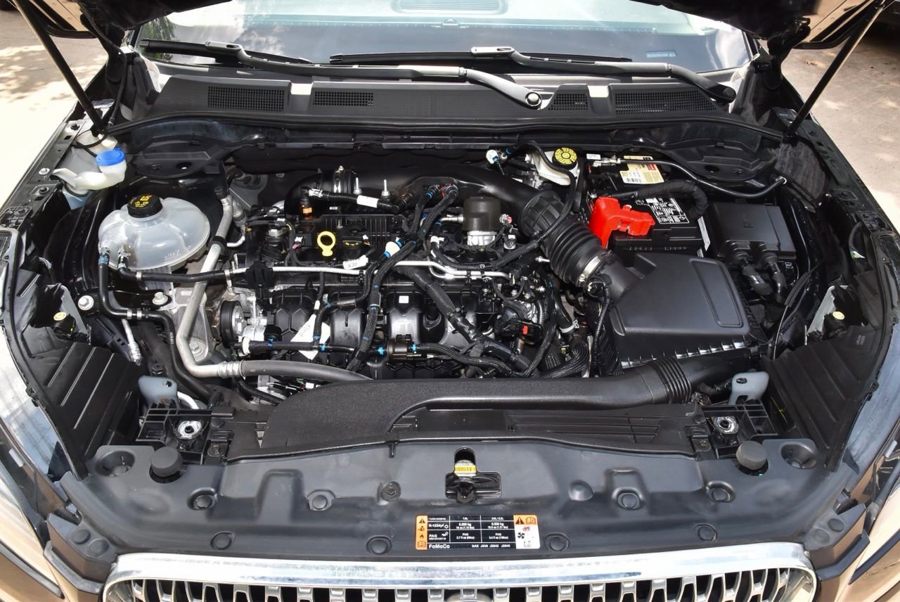 Used 2022 Lincoln Corsair FWD w/ Premium Package image 40