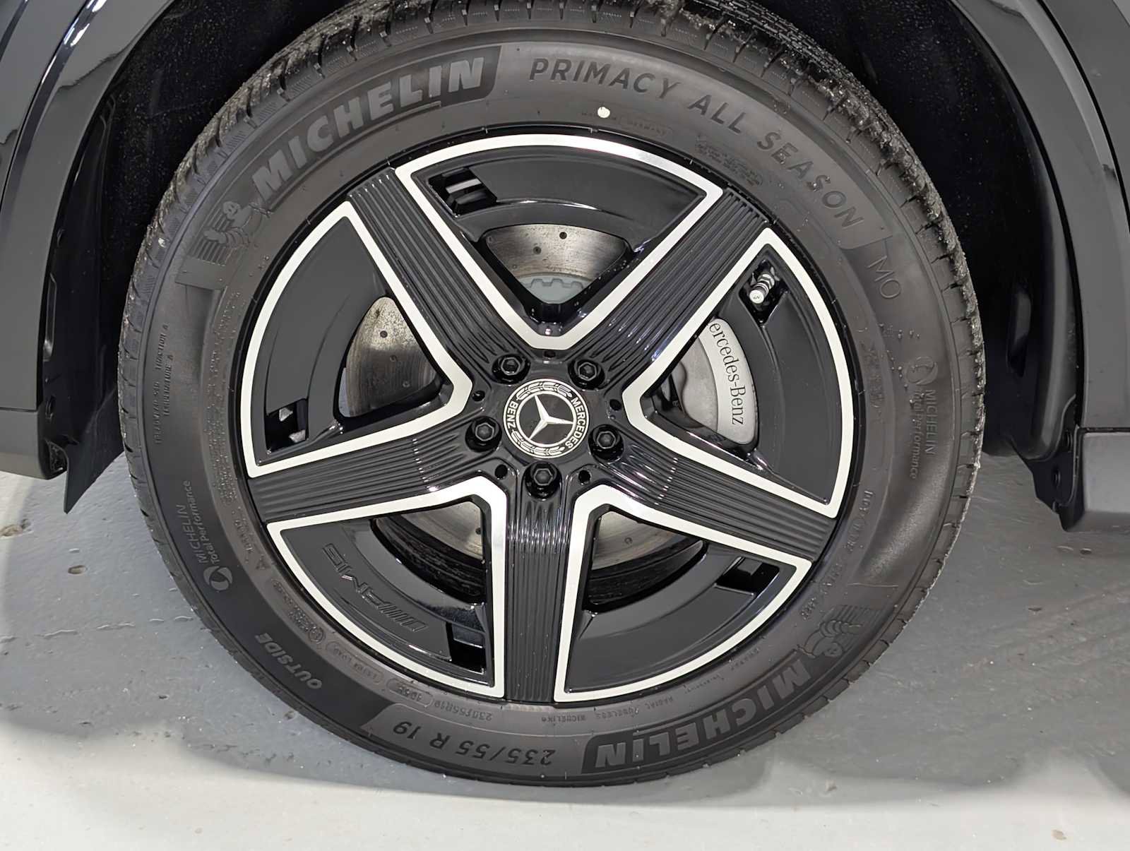 New 2026 Mercedes-Benz GLC 300 4MATIC image 3