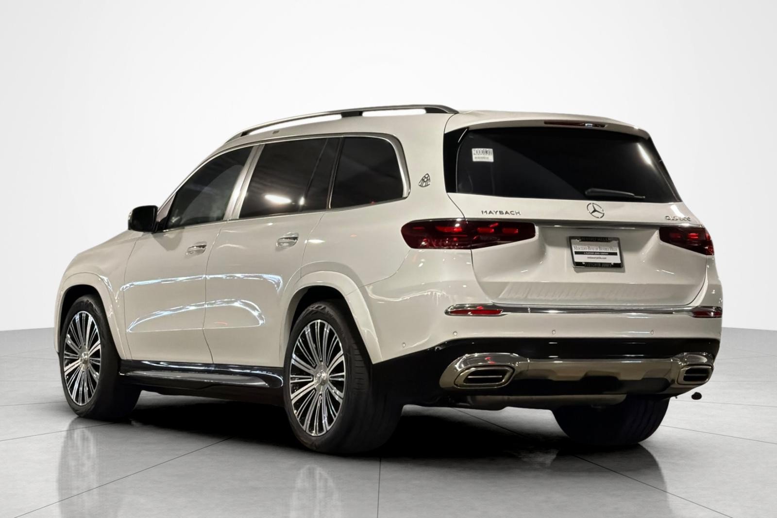 New 2026 Mercedes-Benz Maybach GLS 600 4MATIC image 3