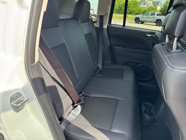 Used 2015 Jeep Compass Sport w/ Power Value Group AWD/4WD image 24