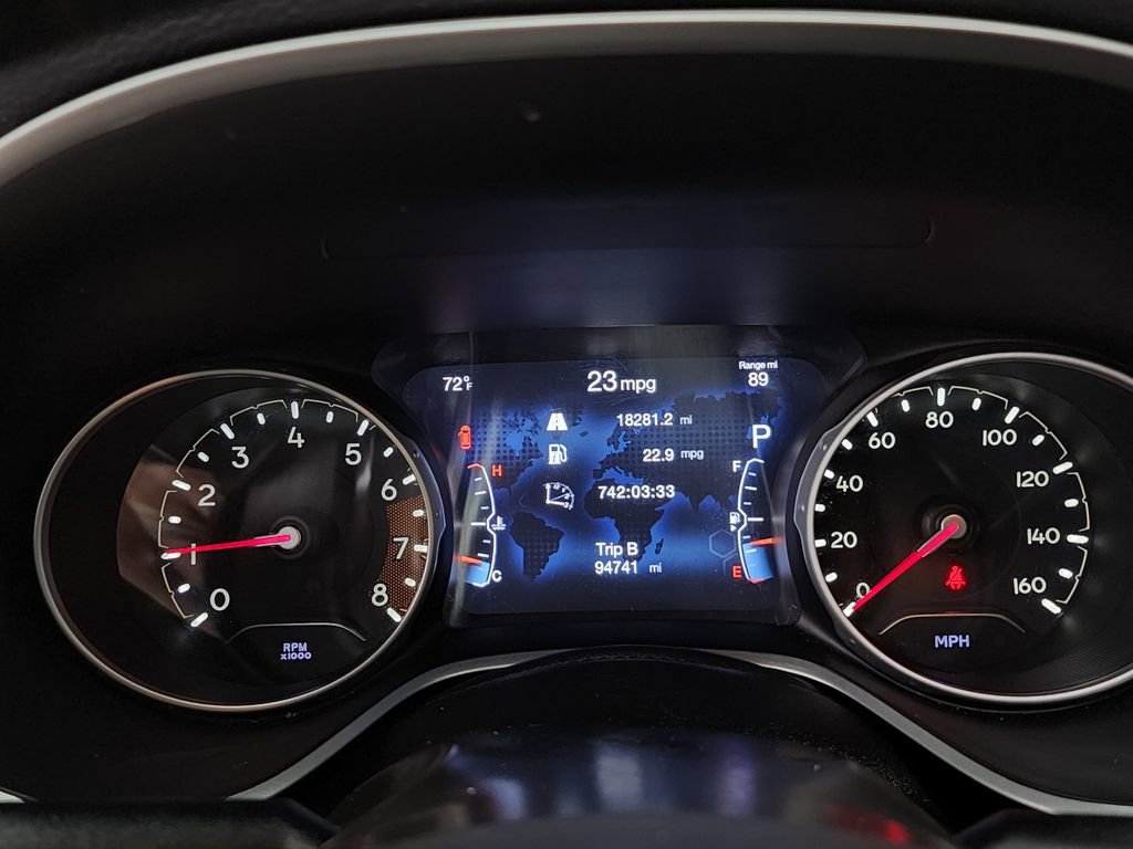 Used 2018 Jeep Compass Limited image 15