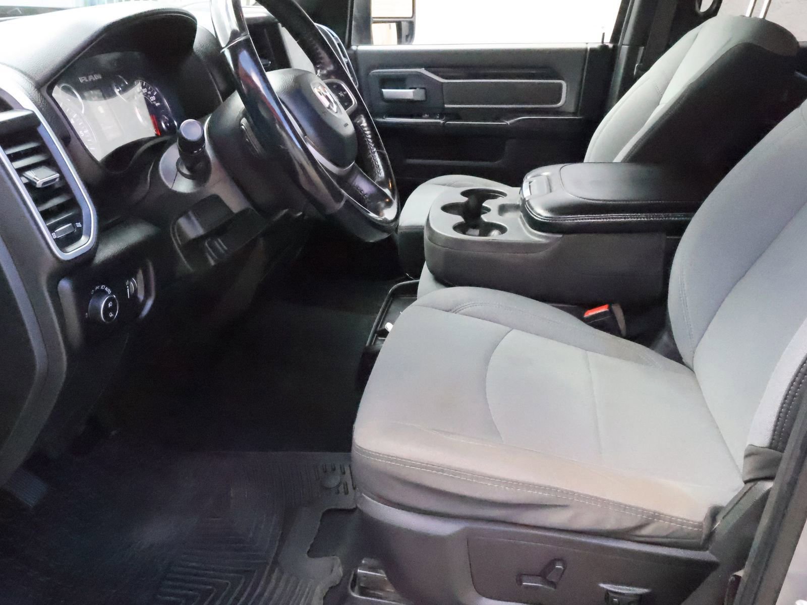 Used 2023 RAM 2500 Big Horn w/ Level 1 Equipment Group image 28